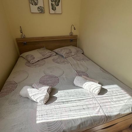 Apartmani Dora I Kati Orebić Kültér fotó