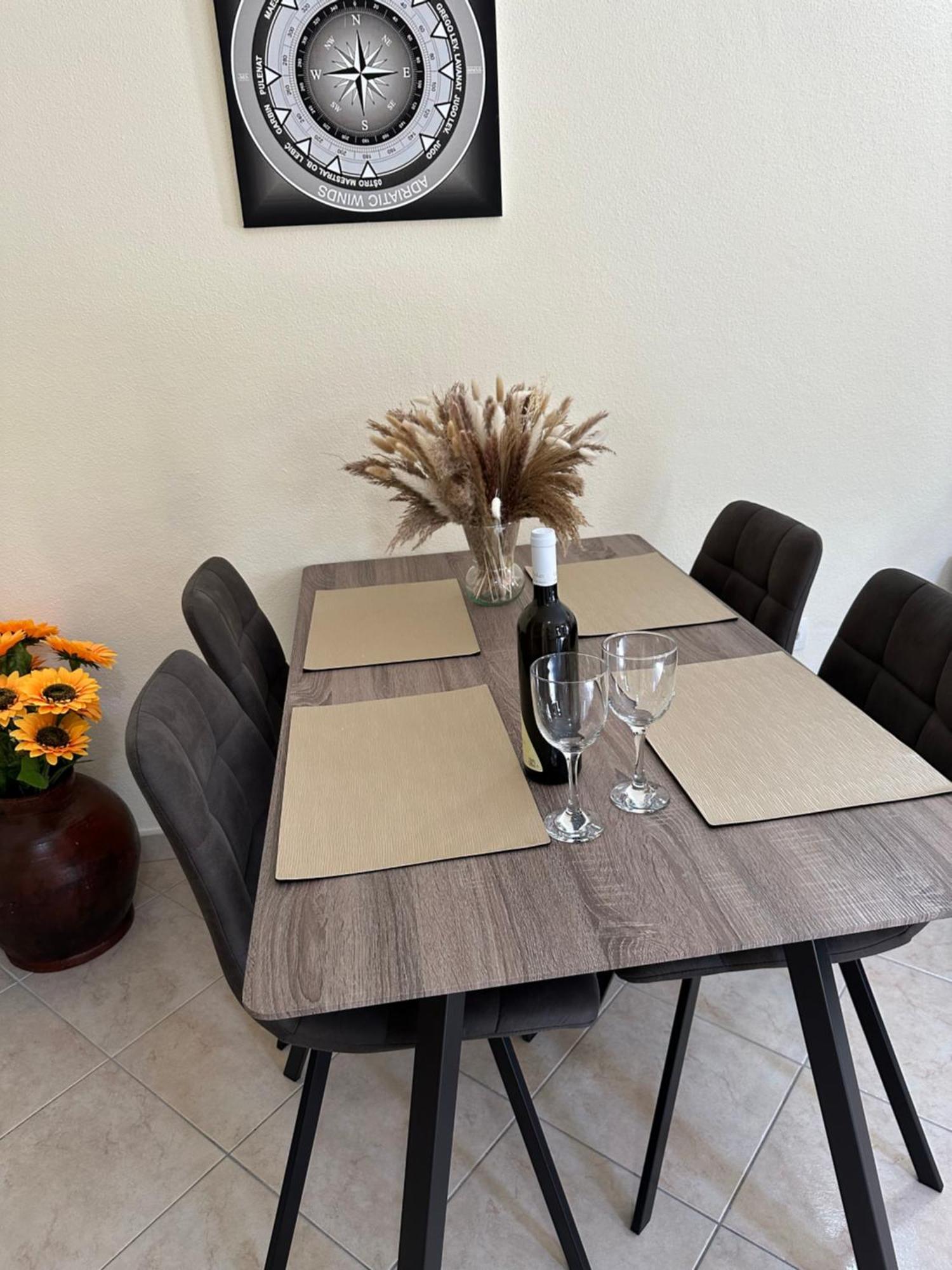 Apartmani Dora I Kati Orebić Kültér fotó