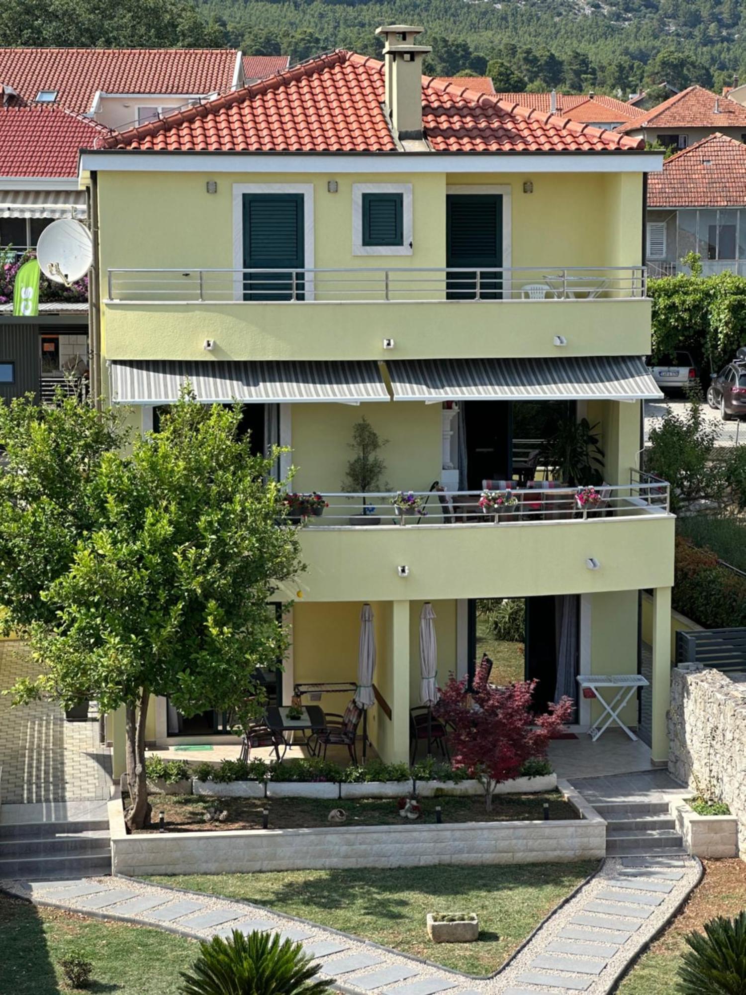 Apartmani Dora I Kati Orebić Kültér fotó